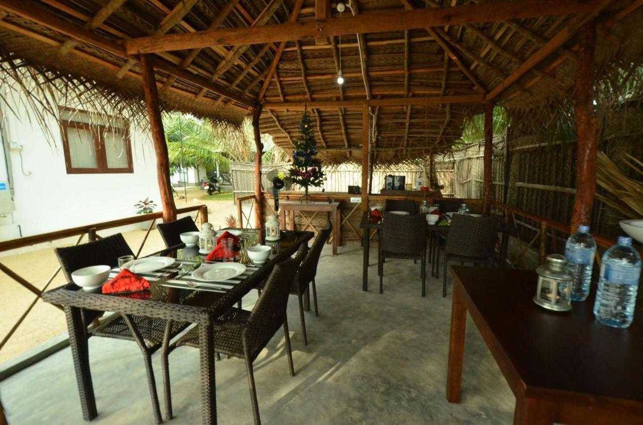 The Araliya Retreat Bed & Breakfast Kalpitiya Bagian luar foto